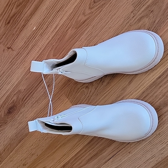 Cat & Jack Shoes Cat And Jack Boots Poshmark